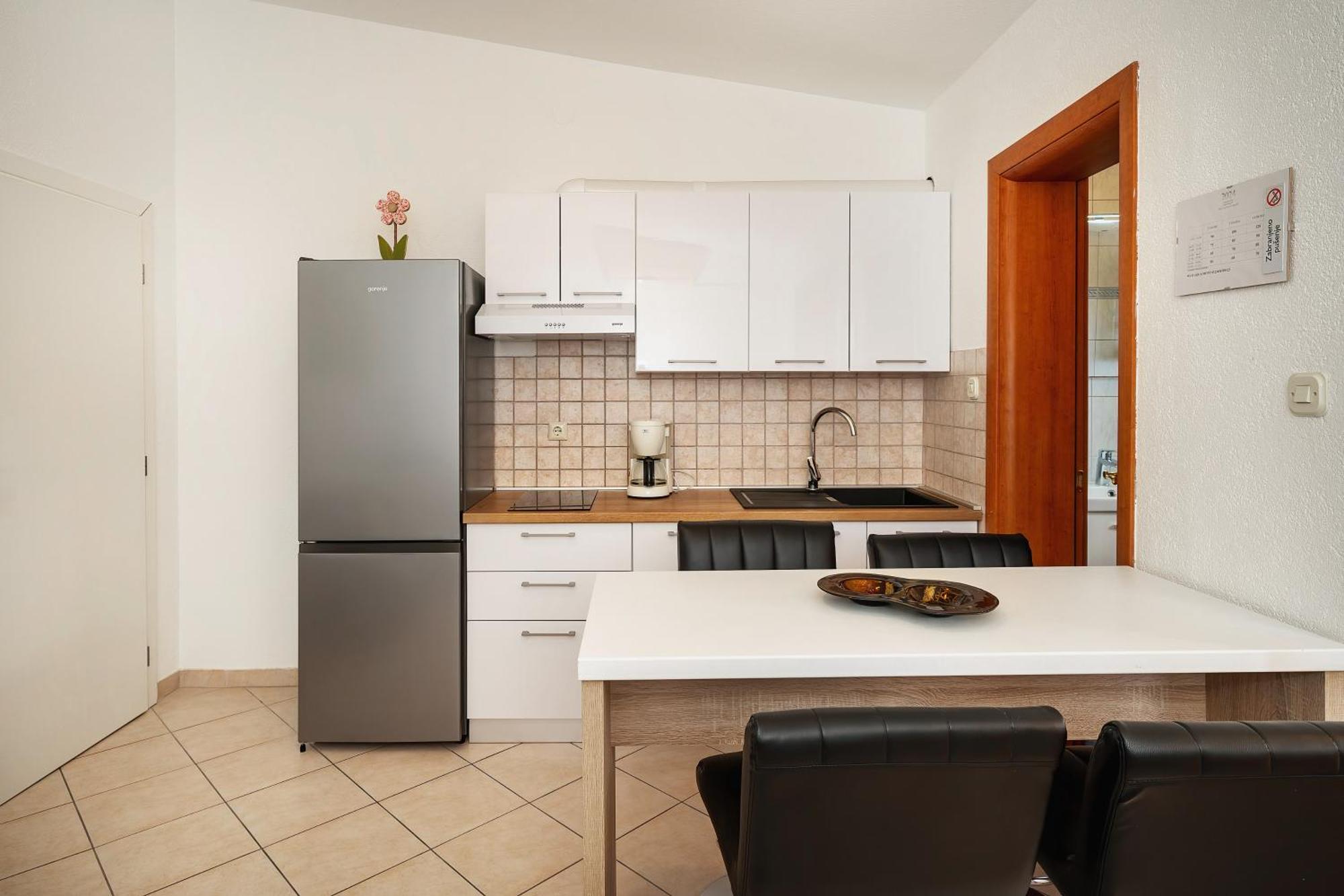 Dujmovic With Terrace Appartement